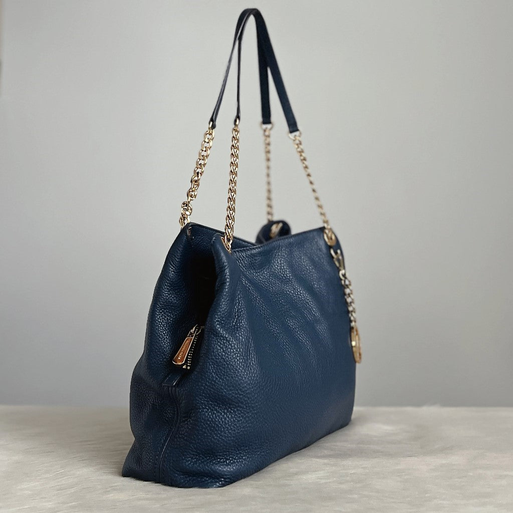 Michael Kors Navy Leather MK Charm Triple Compartment Shoulder Bag Excellent