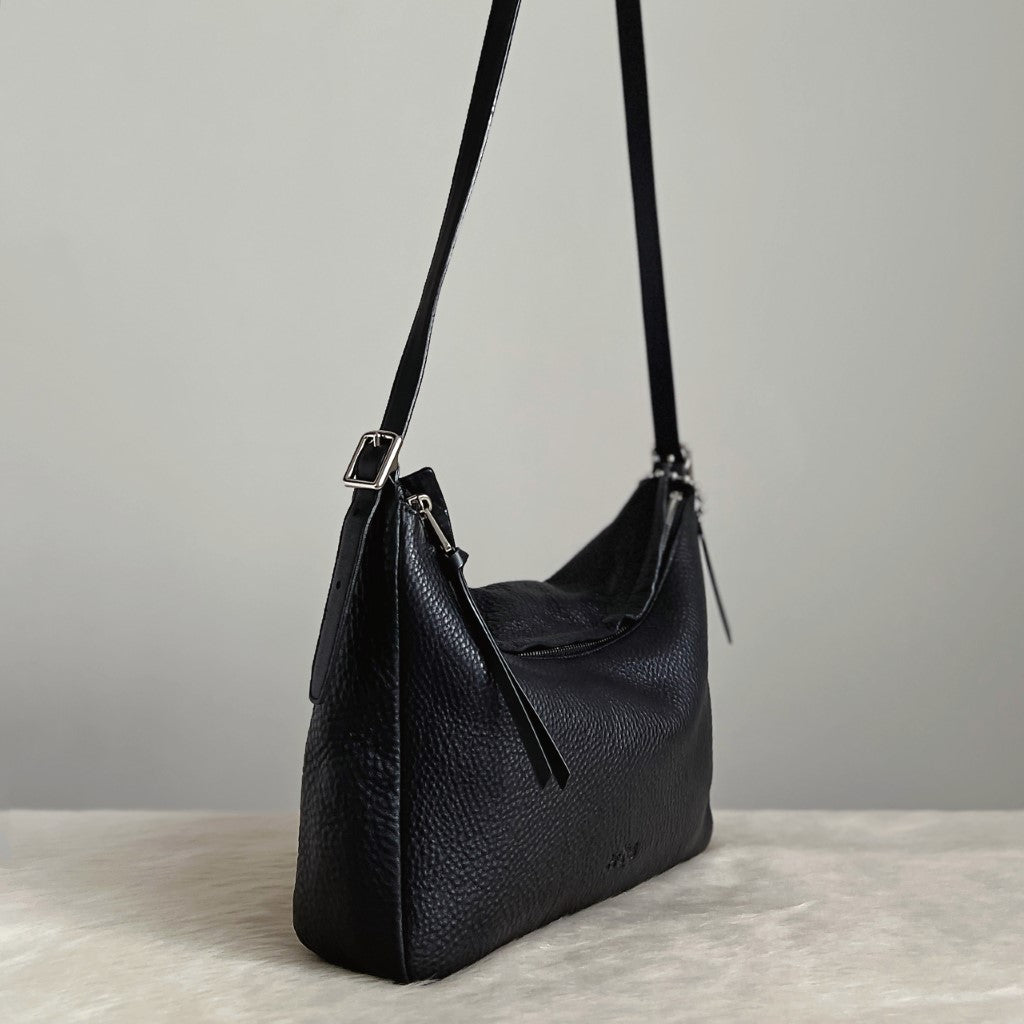 Coach Black Pebble Leather Slouchy Crossbody Shoulder Bag Excellent