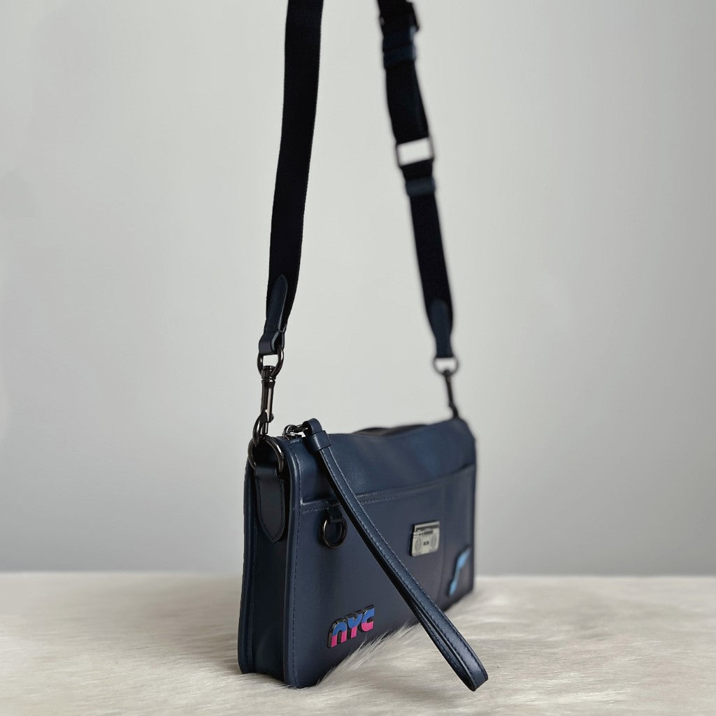 Coach Navy Leather Front Detail Double Compartment Crossbody Shoulder Bag Like New