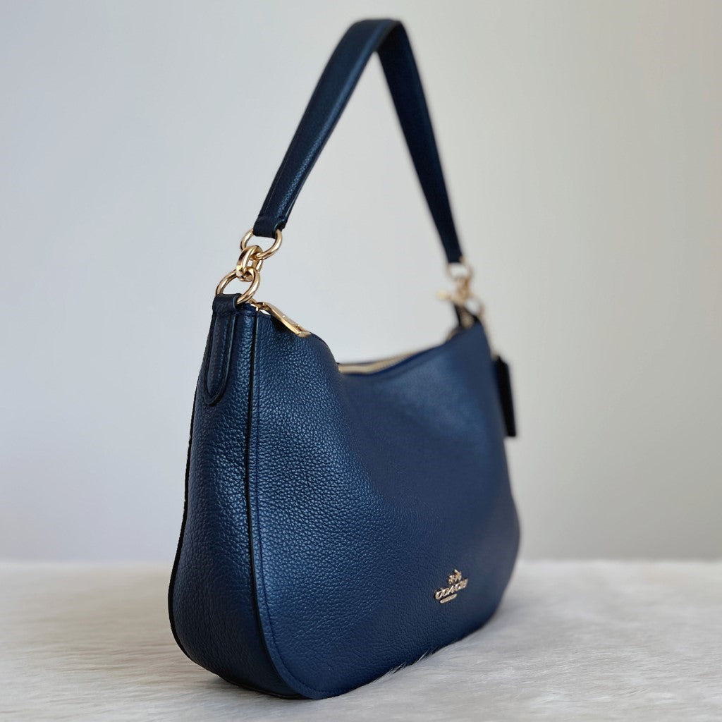 Coach Navy Leather Front Logo Slouchy 2 Way Shoulder Bag Like New