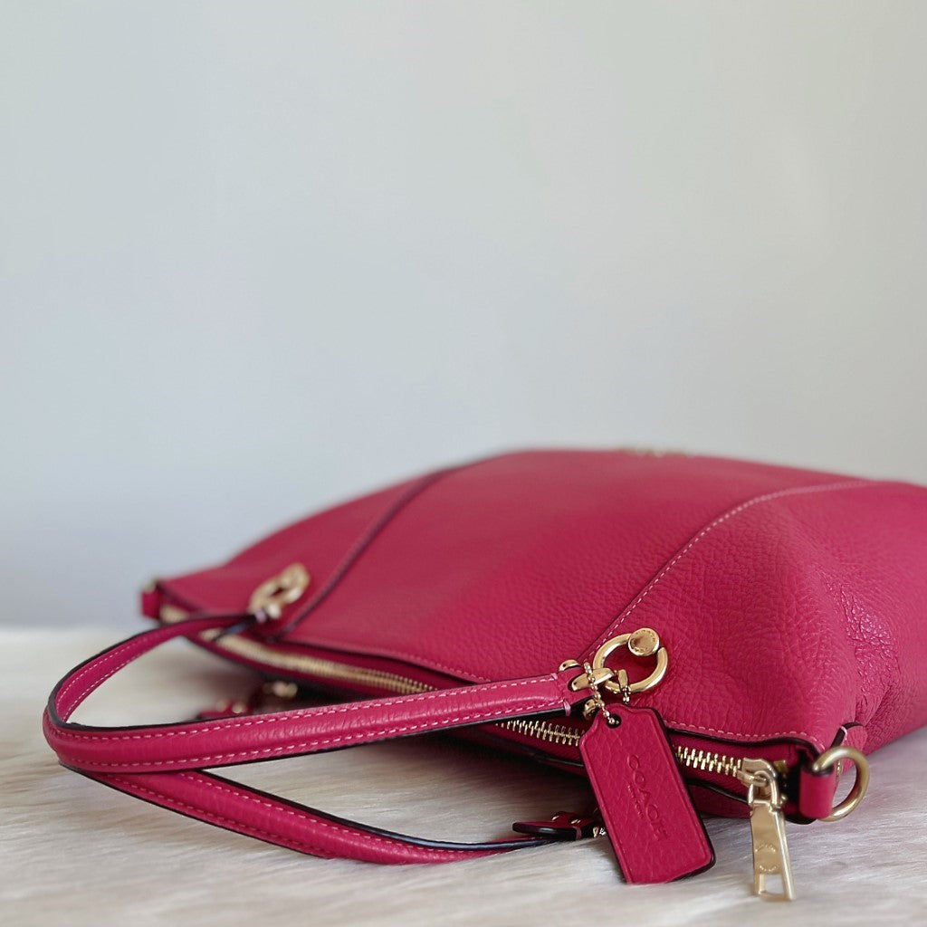 Coach Fuchsia Leather Front Logo 2 Way Shoulder Bag Like New