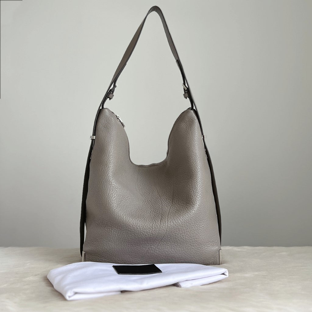 Alexander Wang Grey Leather Metal Corner Detail Slouchy Shoulder Bag Excellent