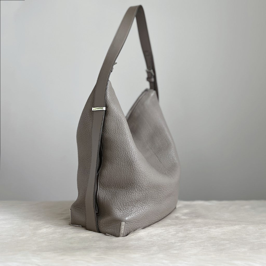 Alexander Wang Grey Leather Metal Corner Detail Slouchy Shoulder Bag Excellent