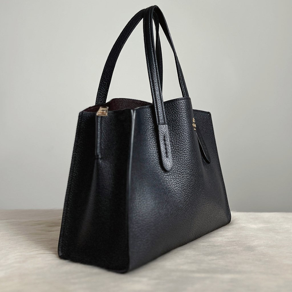 Coach Black Leather Triple Compartment 2 Way Shoulder Bag Like New
