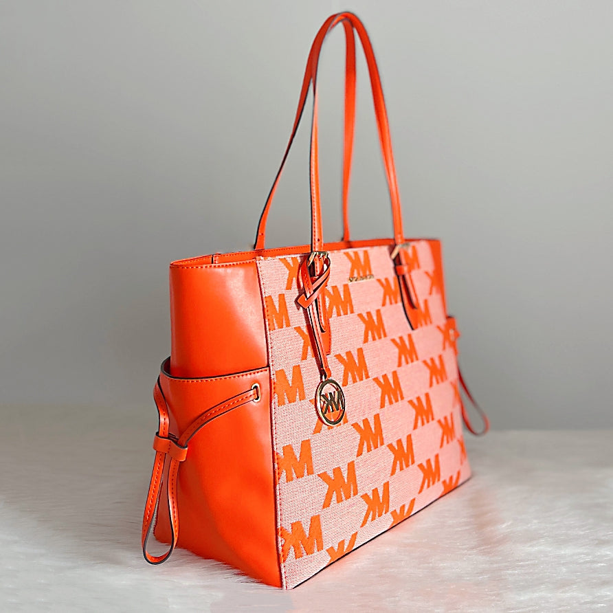 Michael Kors Orange Leather Monogram Drawstring Large Shoulder Bag Like New