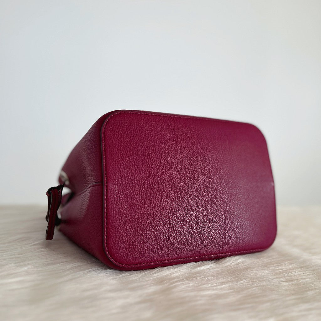Kate Spade Burgundy Leather Triple Compartment Bucket Shoulder Bag Excellent
