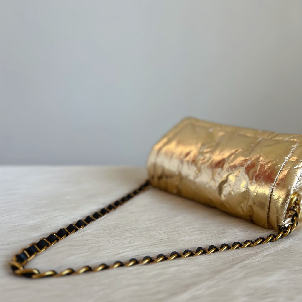 Marc Jacobs Gold Chain Detail Puffy Shoulder Bag Excellent