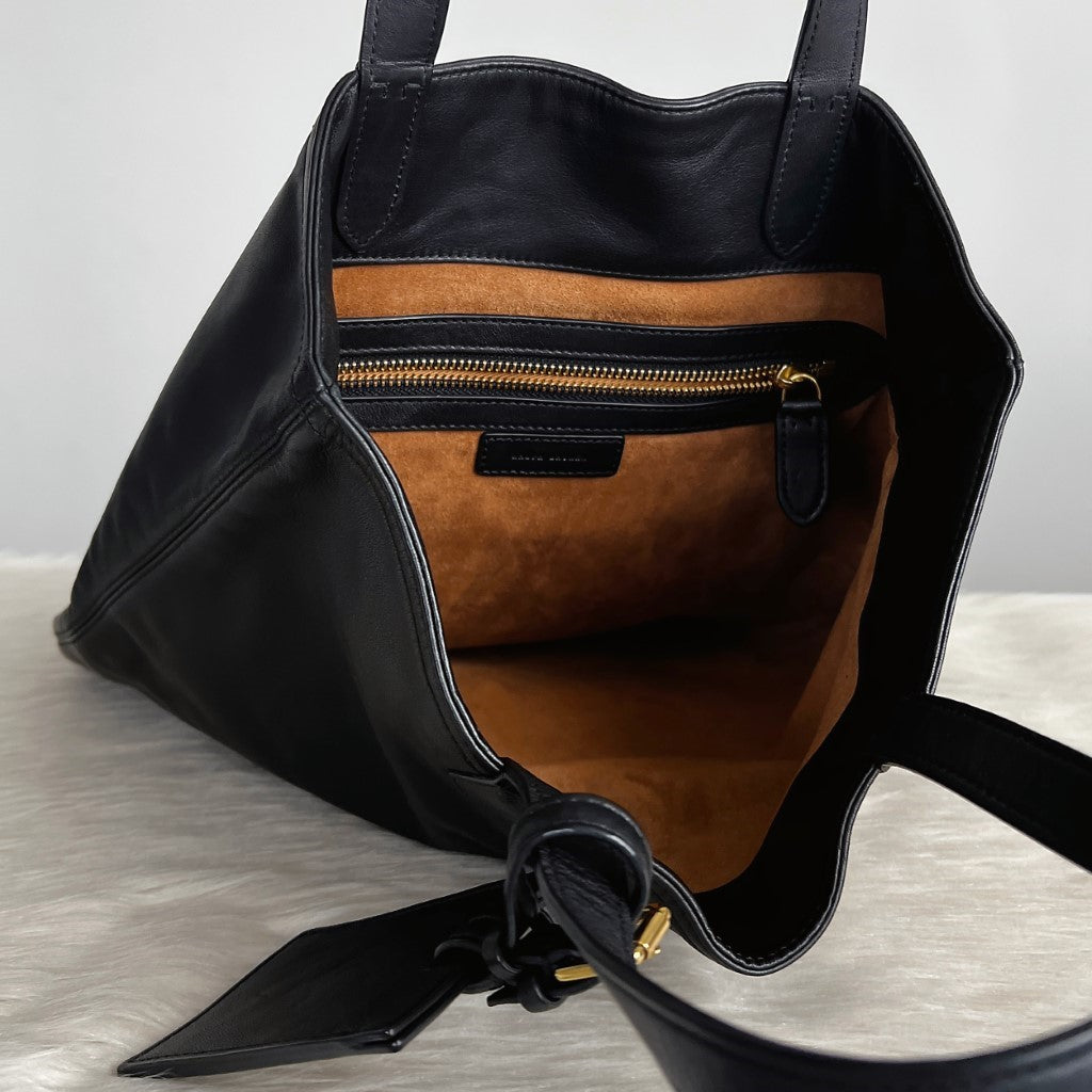 Ralph Lauren Black Leather Signature Logo Charm Detail Book Tote Bag Excellent