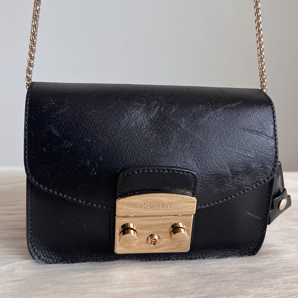 Furla Black Leather Metropolis Small Shoulder Bag