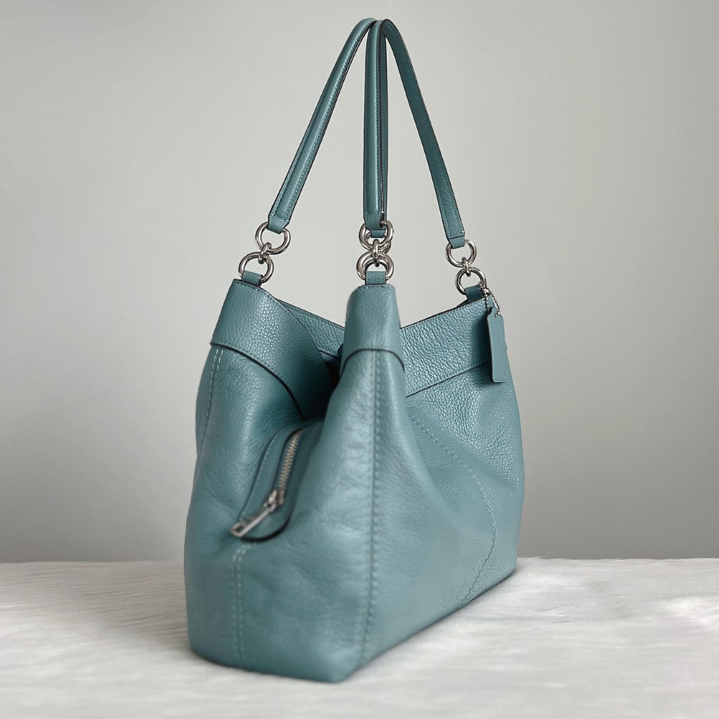 Coach Teal Leather Triple Compartment Career Shoulder Bag Like New