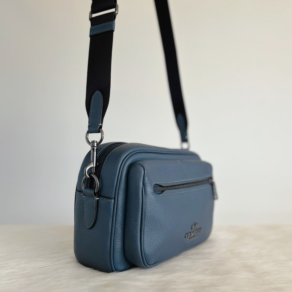 Coach Smoky Navy Leather Double Compartment Messenger Crossbody Shoulder Bag Like New