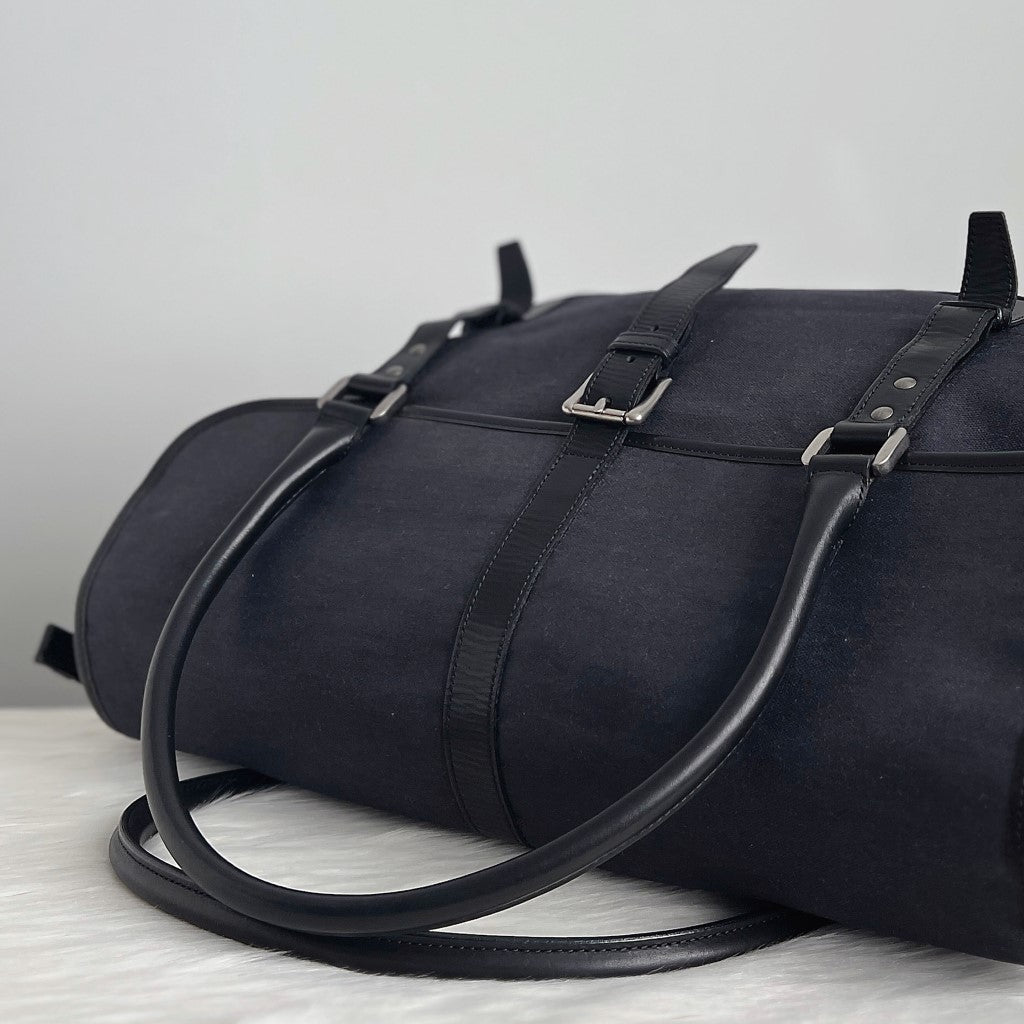 Burberry Black Leather Canvas Patchwork Buckle Detail Travel Bag Excellent