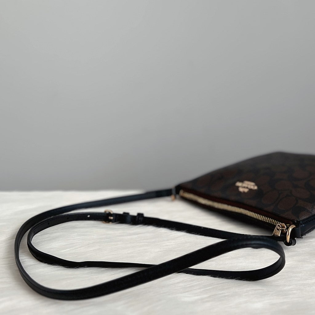 Coach Black Leather Monogram Front Logo Crossbody Shoulder Bag Like New