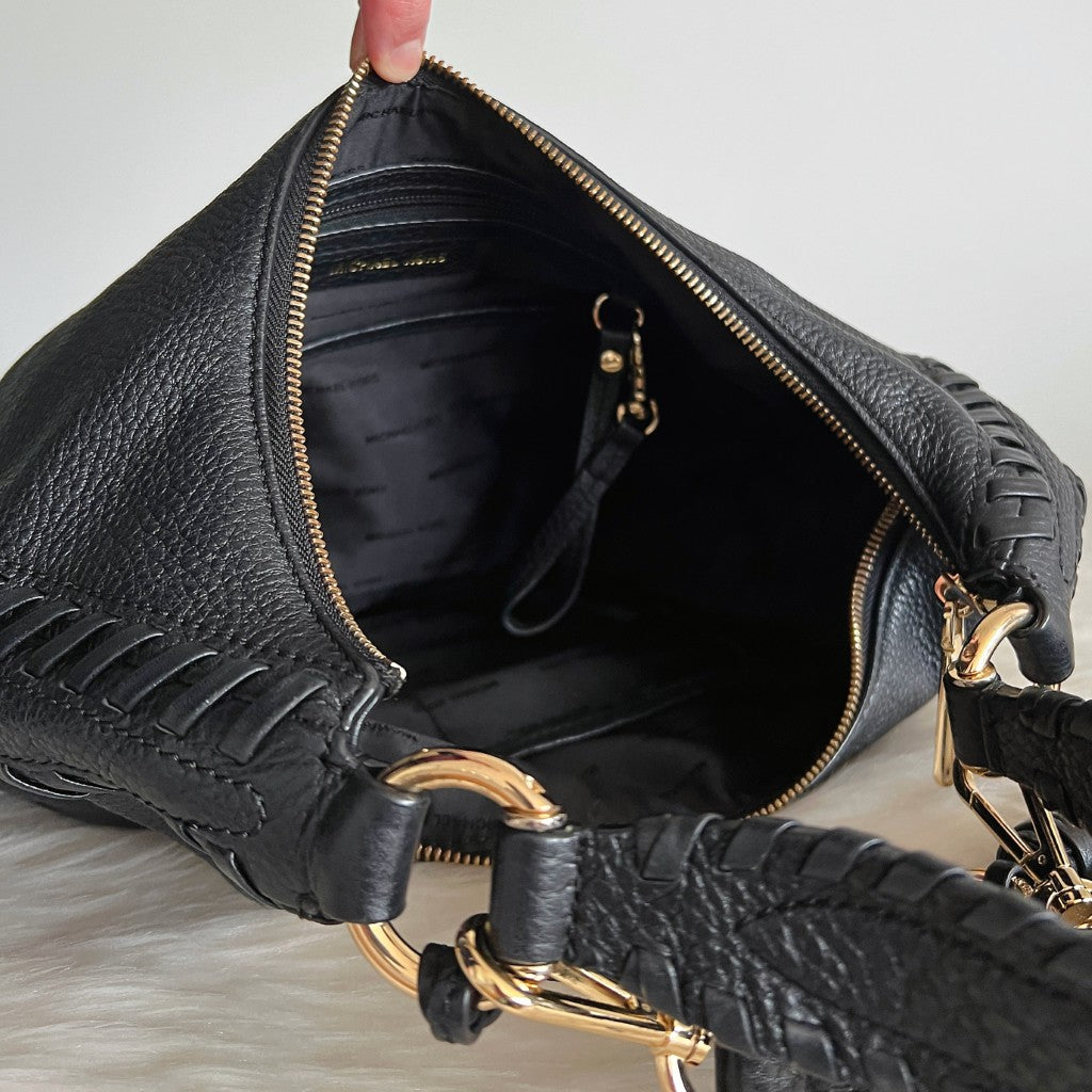 Michael Kors Black Leather Tassel Charm Slouchy 2 Way Shoulder Bag Like New