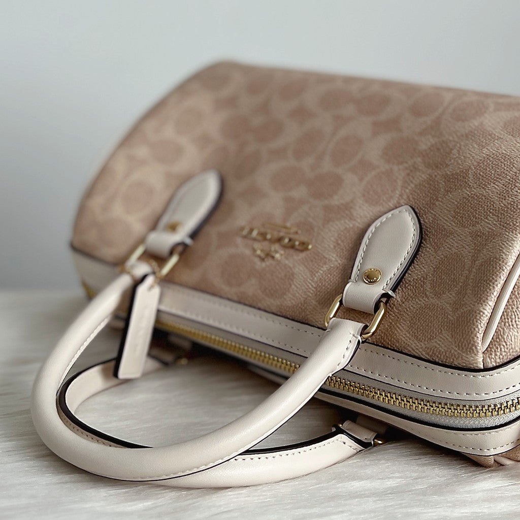 Coach Creamy Leather Front Logo Monogram Boston 2 Way Shoulder Bag Like New