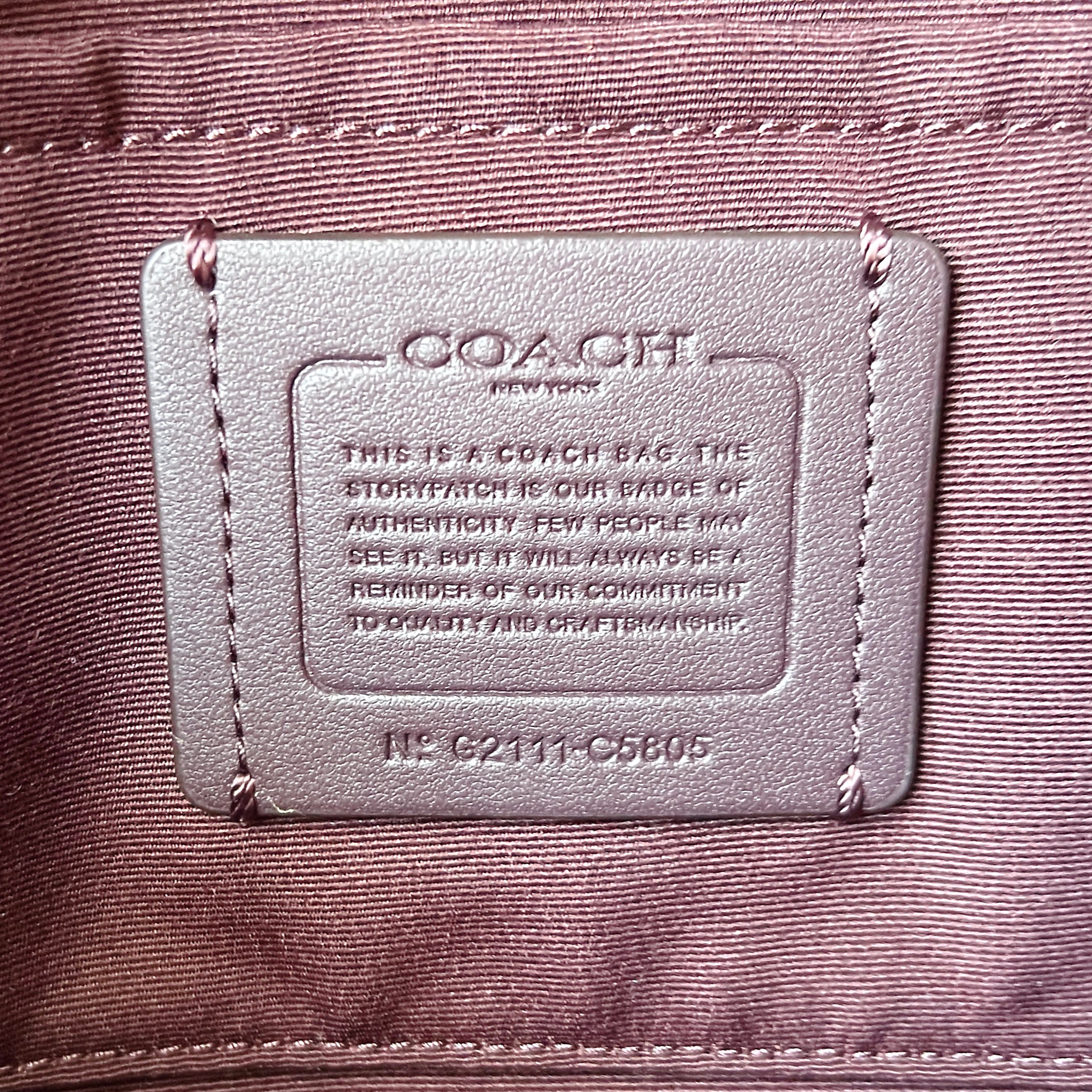 Coach Red Leather Double Compartment Crossbody Shoulder Bag Like New