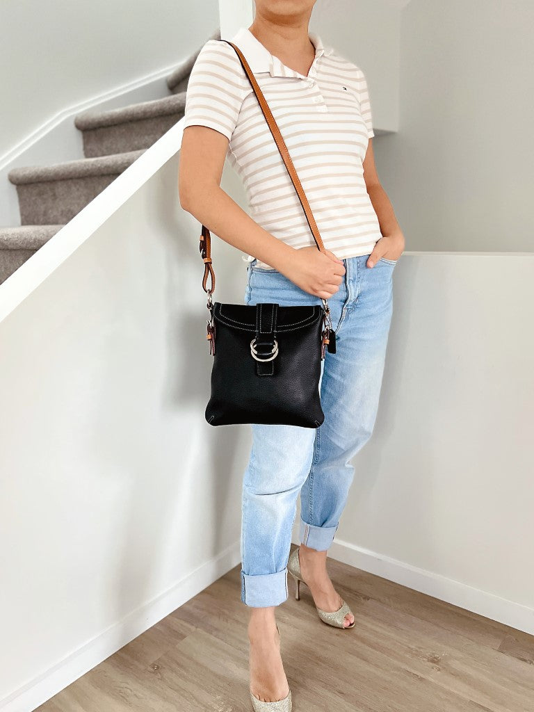 Coach Black Leather Double Ring Buckle Crossbody Shoulder Bag Excellent
