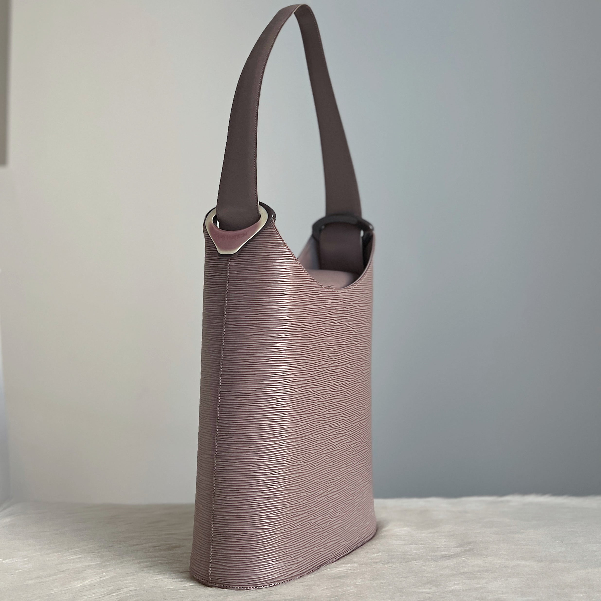 Louis Vuitton Lavender Epi Leather Bucket Shoulder Bag