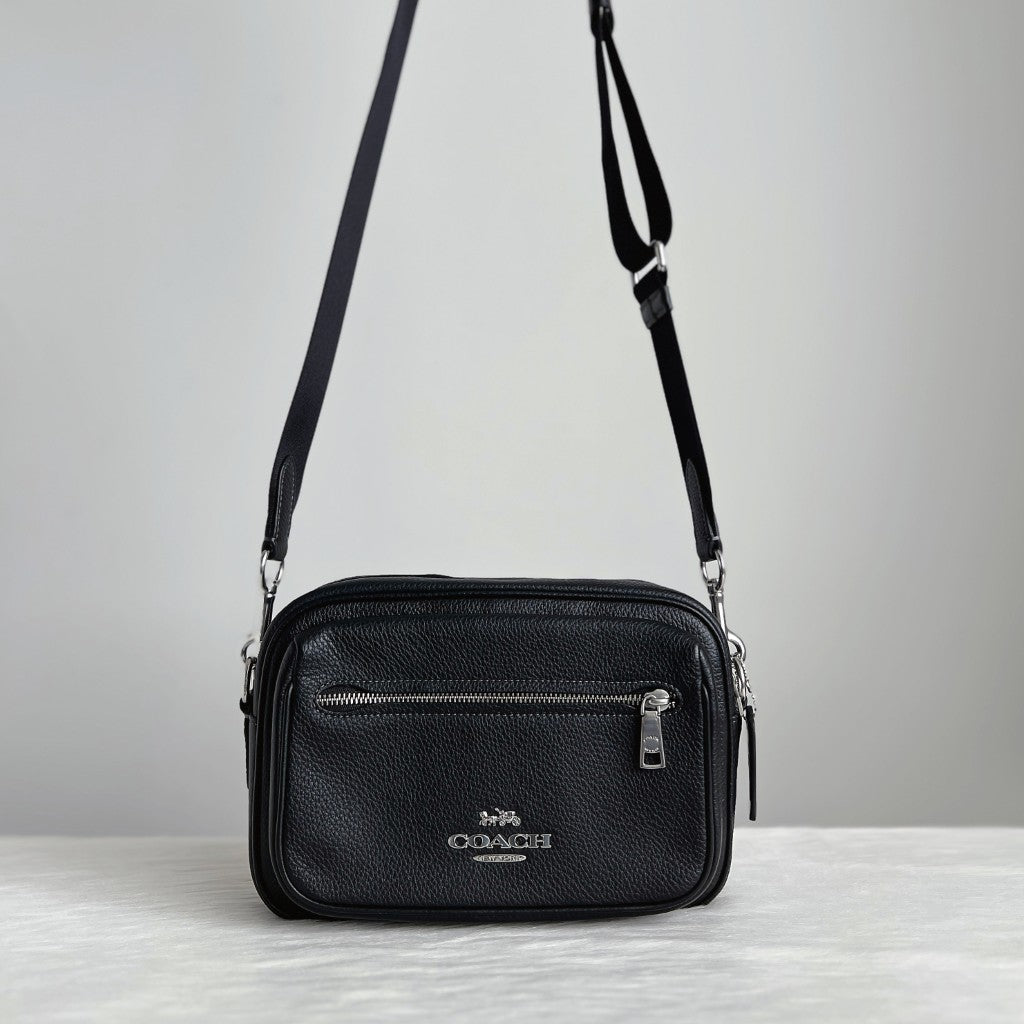 Coach Black Leather Double Compartment Unisex Crossbody Shoulder Bag Like New