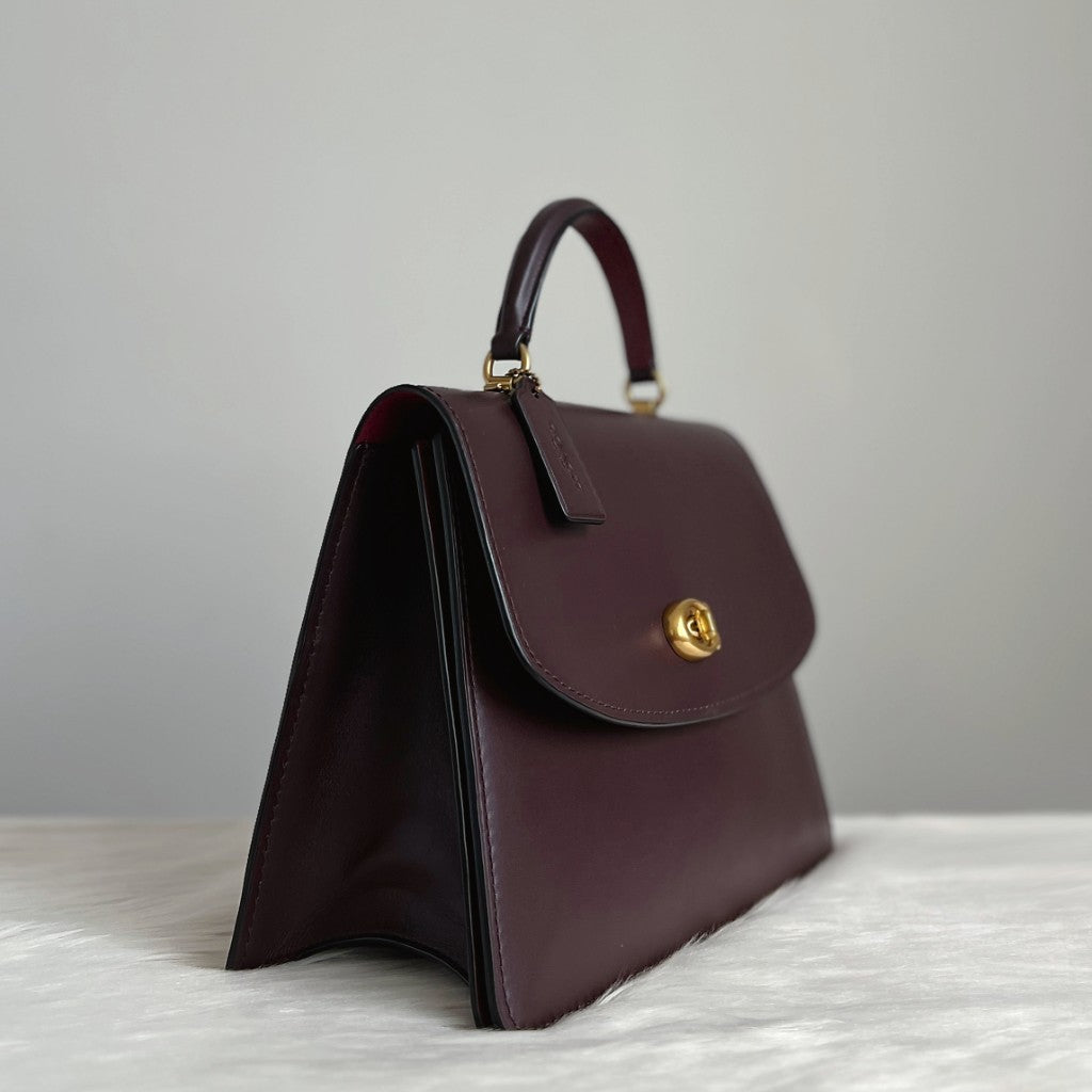 Coach Bordeaux Leather Double Compartment Turn Lock 2 Way Shoulder Bag Like New
