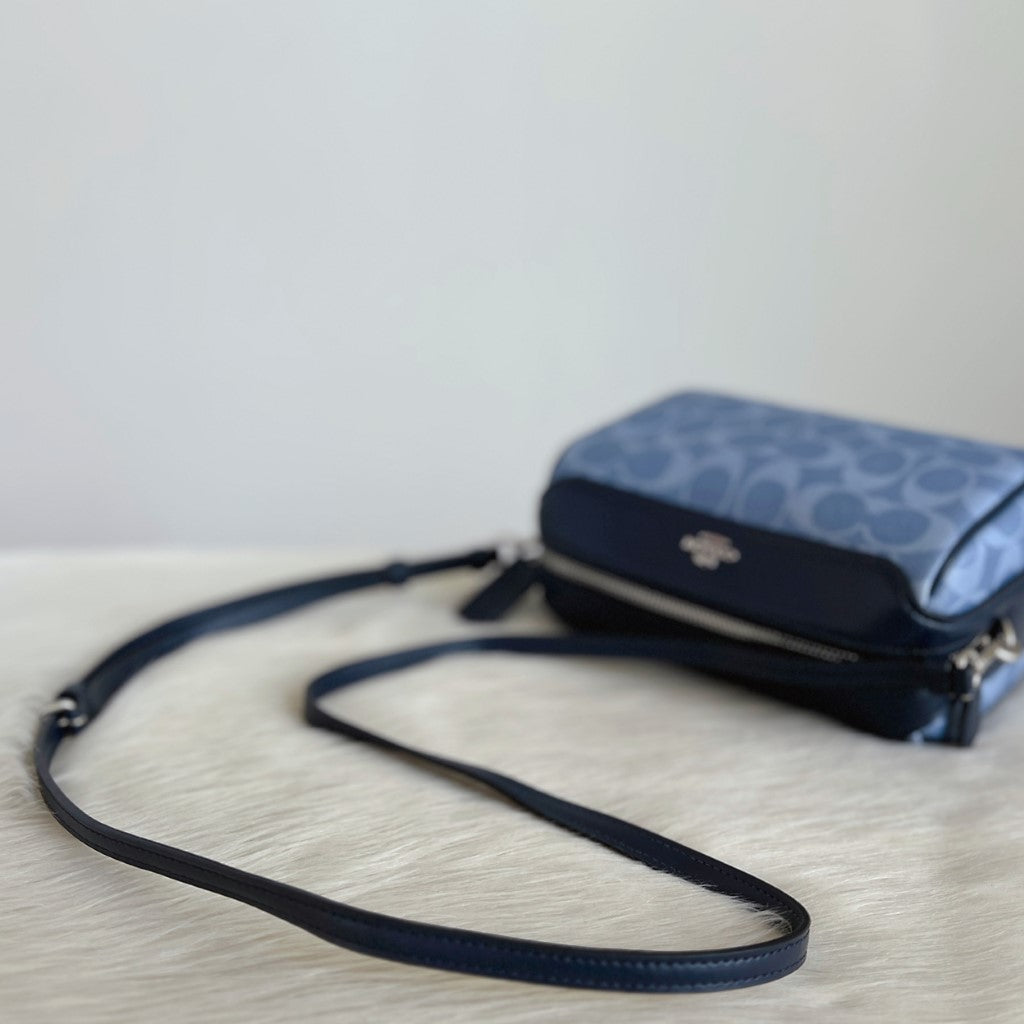 Coach Navy Leather Monogram Front Logo Crossbody Shoulder Bag Like New