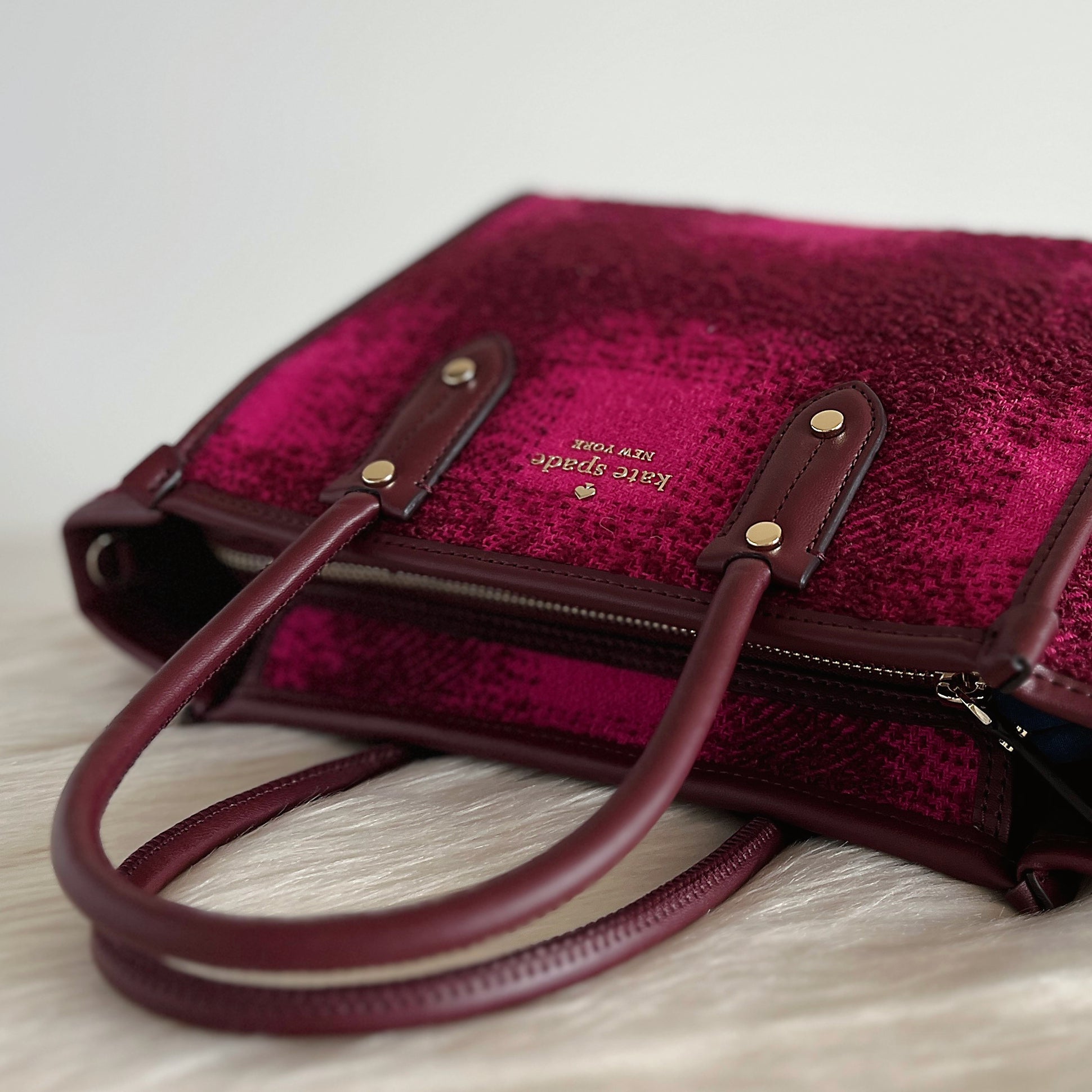 Kate Spade Burgundy Leather Woollen 2 Way Shoulder Bag Like New