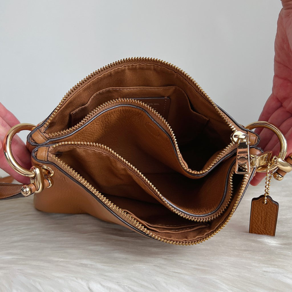 Coach Caramel Leather Double Compartment Crossbody Shoulder Bag Excellent