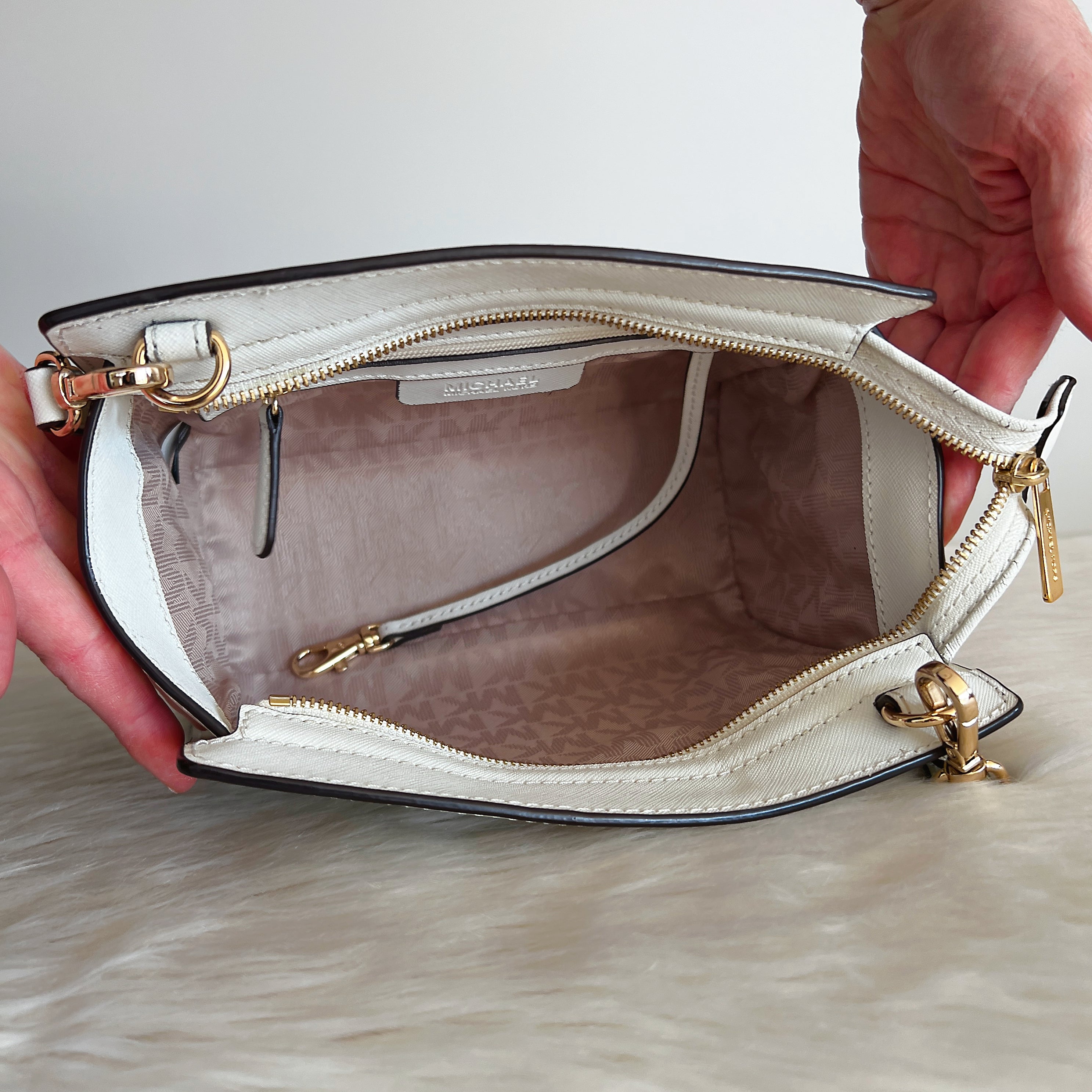 Michael Kors White Saffiano Leather Front Logo Crossbody Shoulder Bag