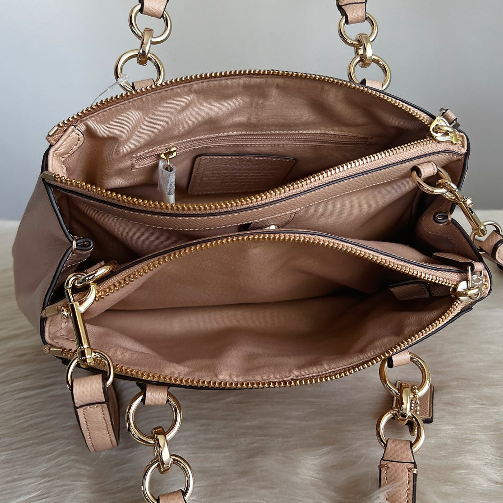 Coach Beige Leather Triple Compartment 2 Way Shoulder Bag New with Tags