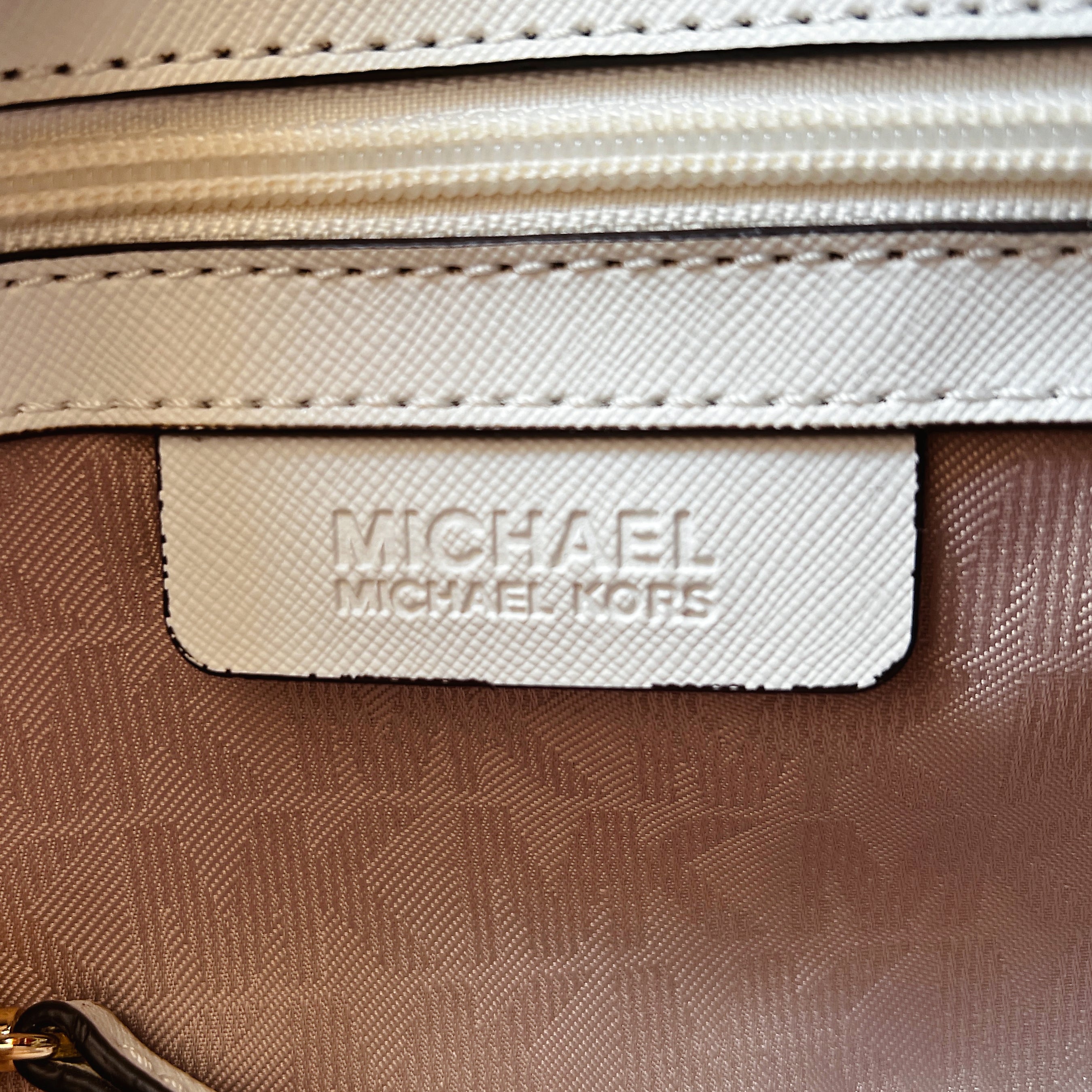 Michael Kors White Saffiano Leather Front Logo Crossbody Shoulder Bag