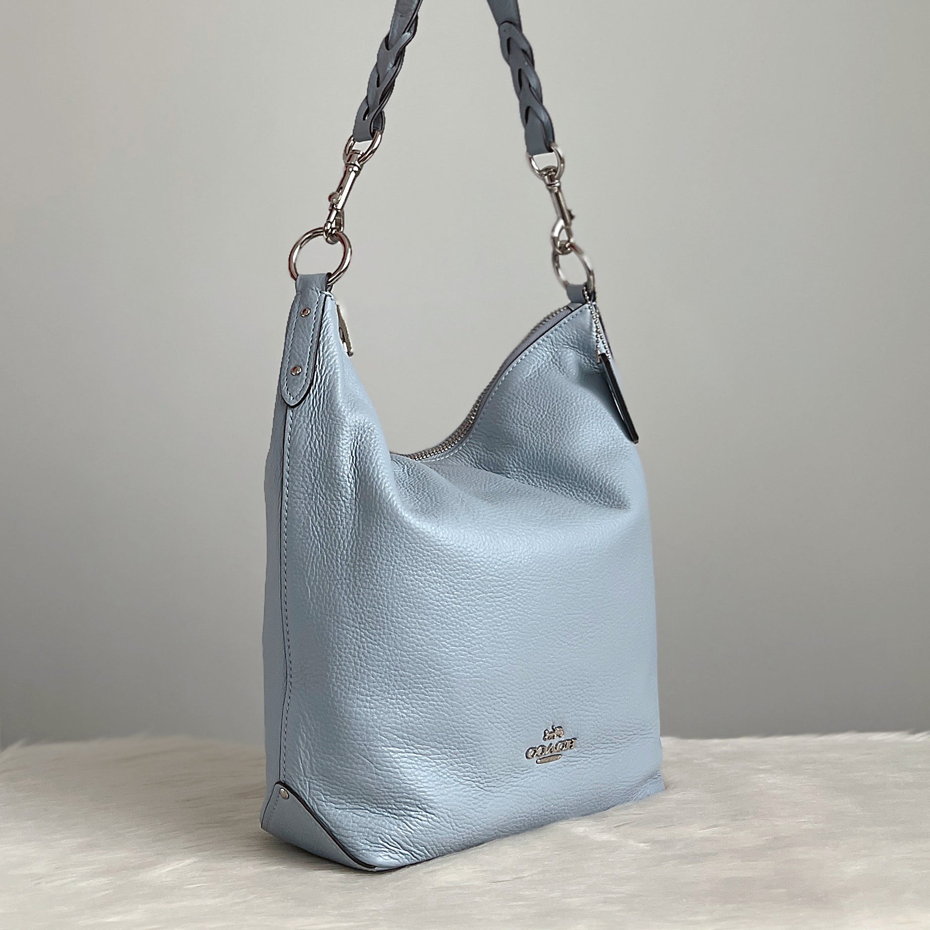 Coach Light Blue Leather Slouchy 2 Way Shoulder Bag Excellent