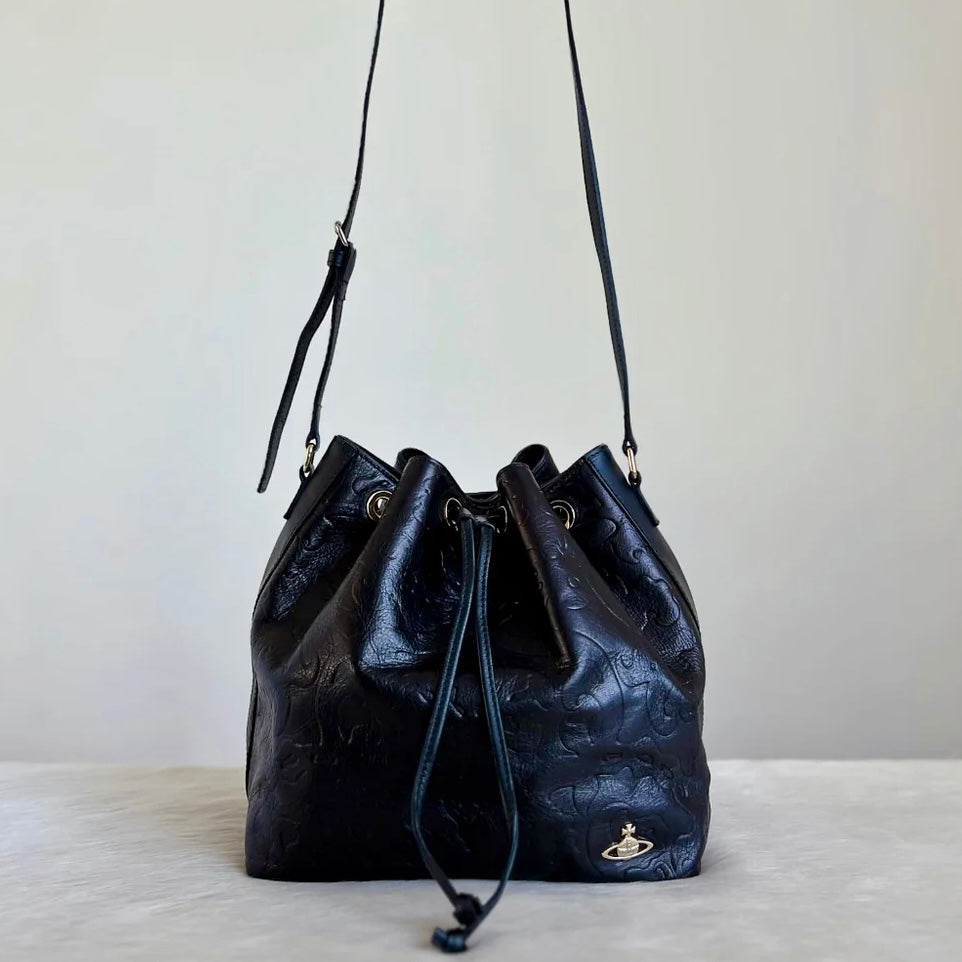 Vivienne Westwood Black Leather Drawstring Bucket Shoulder Bag Excellent