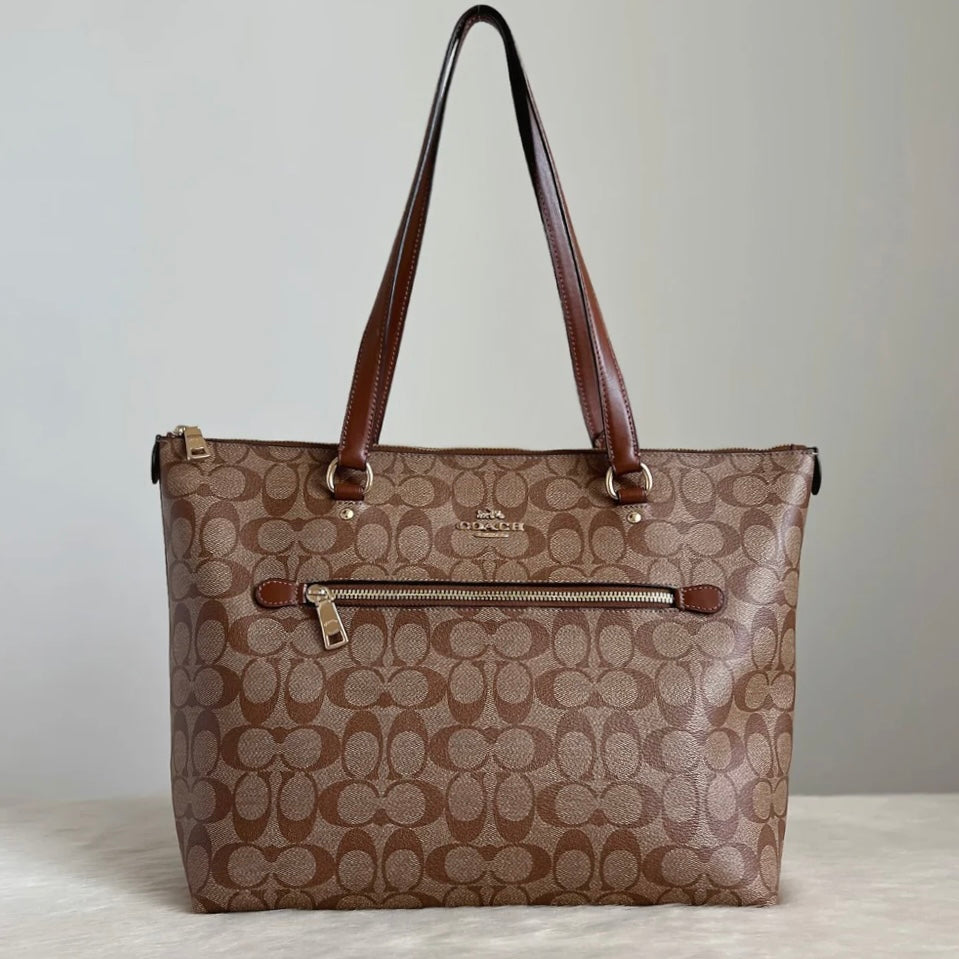 Coach Caramel Leather Monogram Front Logo Carryall Shoulder Bag Excellent