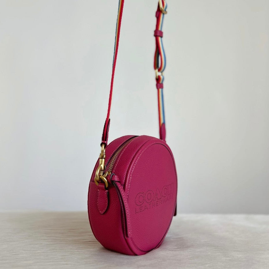 Coach Fuchsia Leather Logo Pattern Playful Crossbody Shoulder Bag Like New