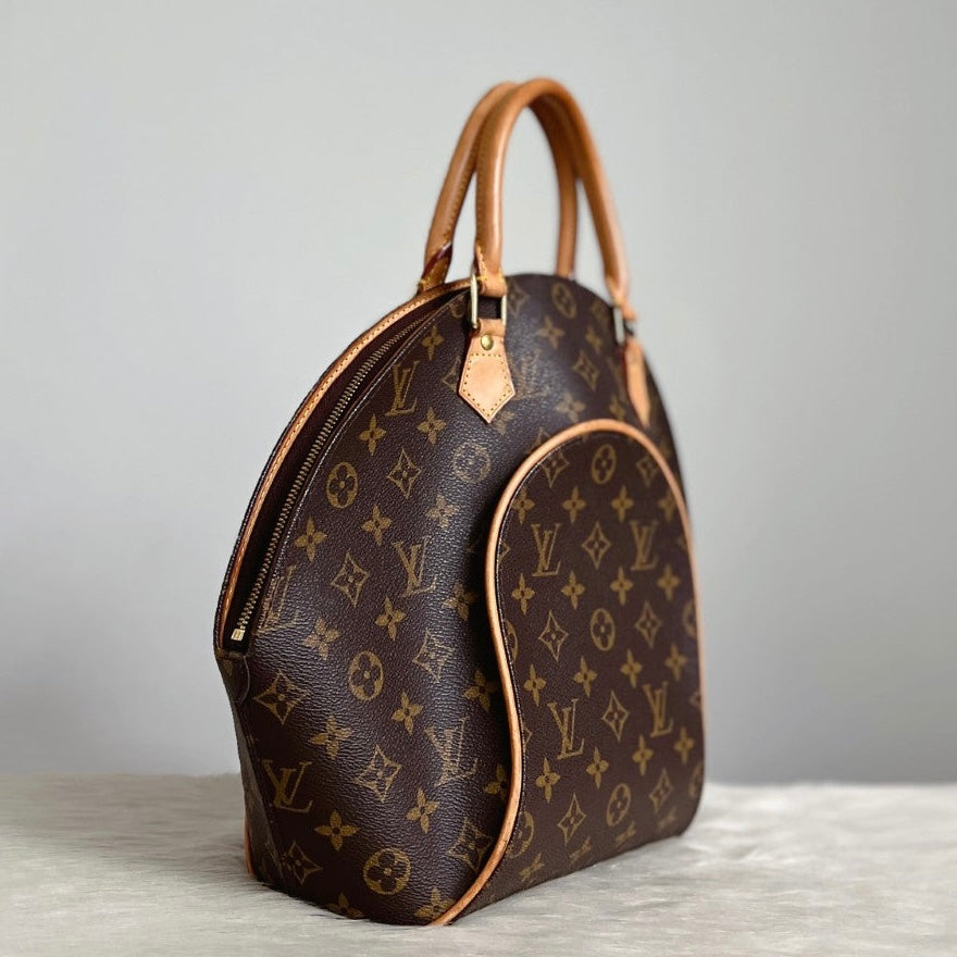 Louis Vuitton Iconic Monogram Ellipse MM Tote Bag