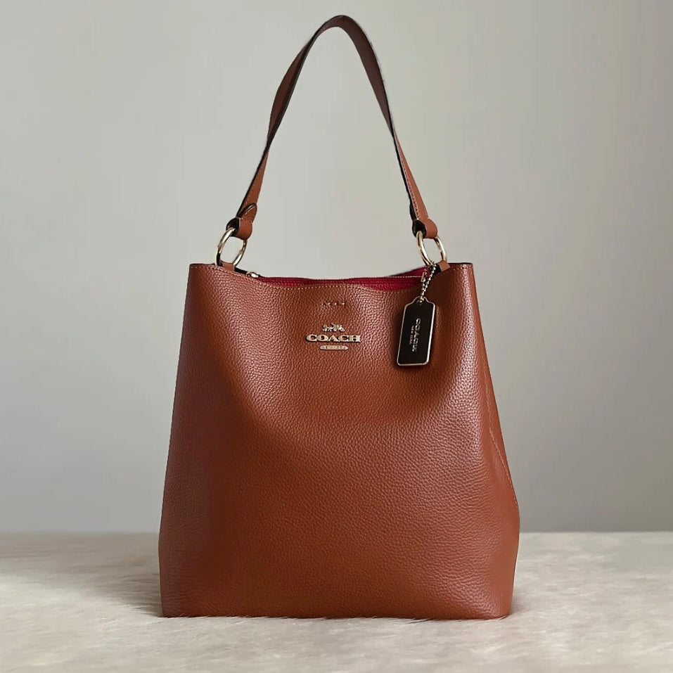 Coach Caramel Leather Triple Compartment Bucket Shoulder Bag Like New
