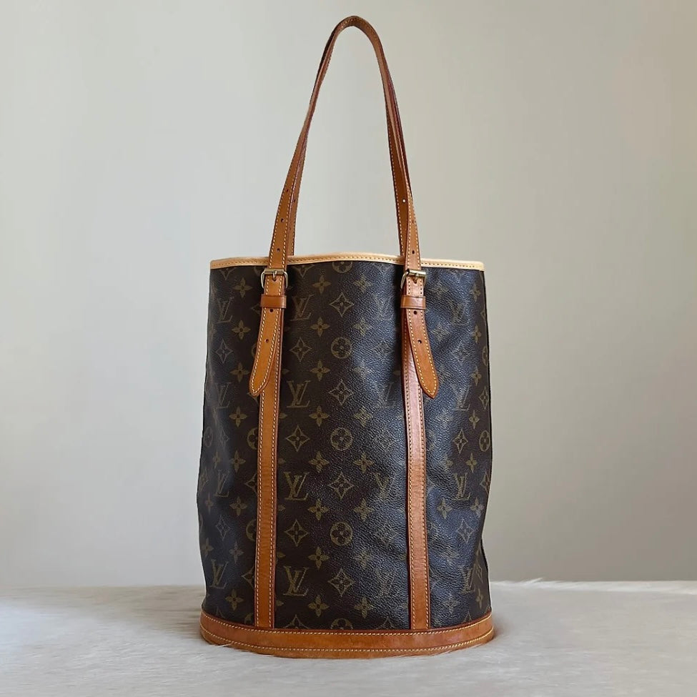 Louis Vuitton Signature Monogram Bucket GM Shoulder Bag