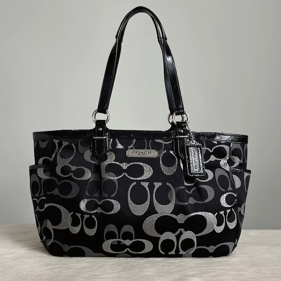 Coach Patent Black Leather Monogram Side Pocket Shoulder Bag Excellent