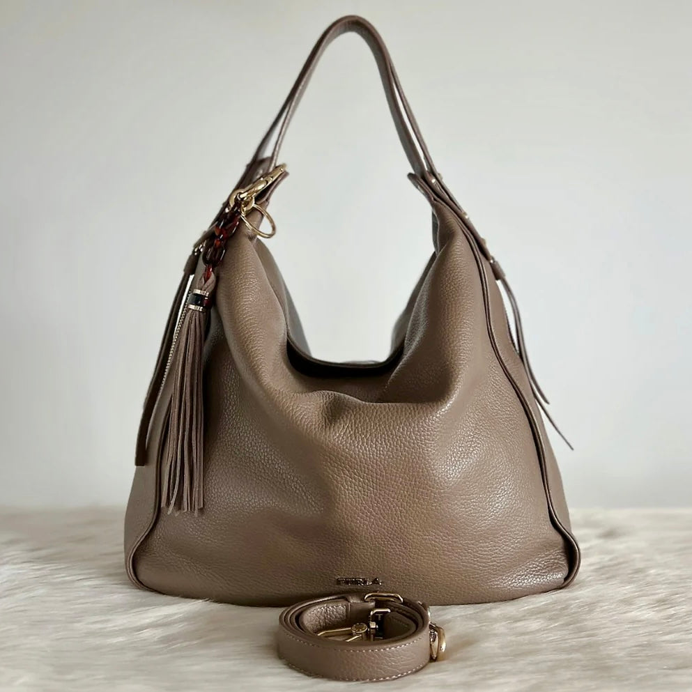 Furla Taupe Leather Side Zip Detail Slouchy 2 Way Shoulder Bag Like New