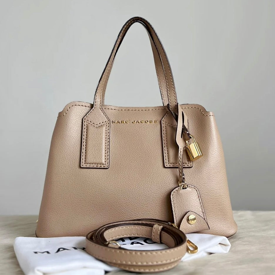 Marc Jacobs Beige Leather Triple Compartment 2 Way Shoulder Bag Like New