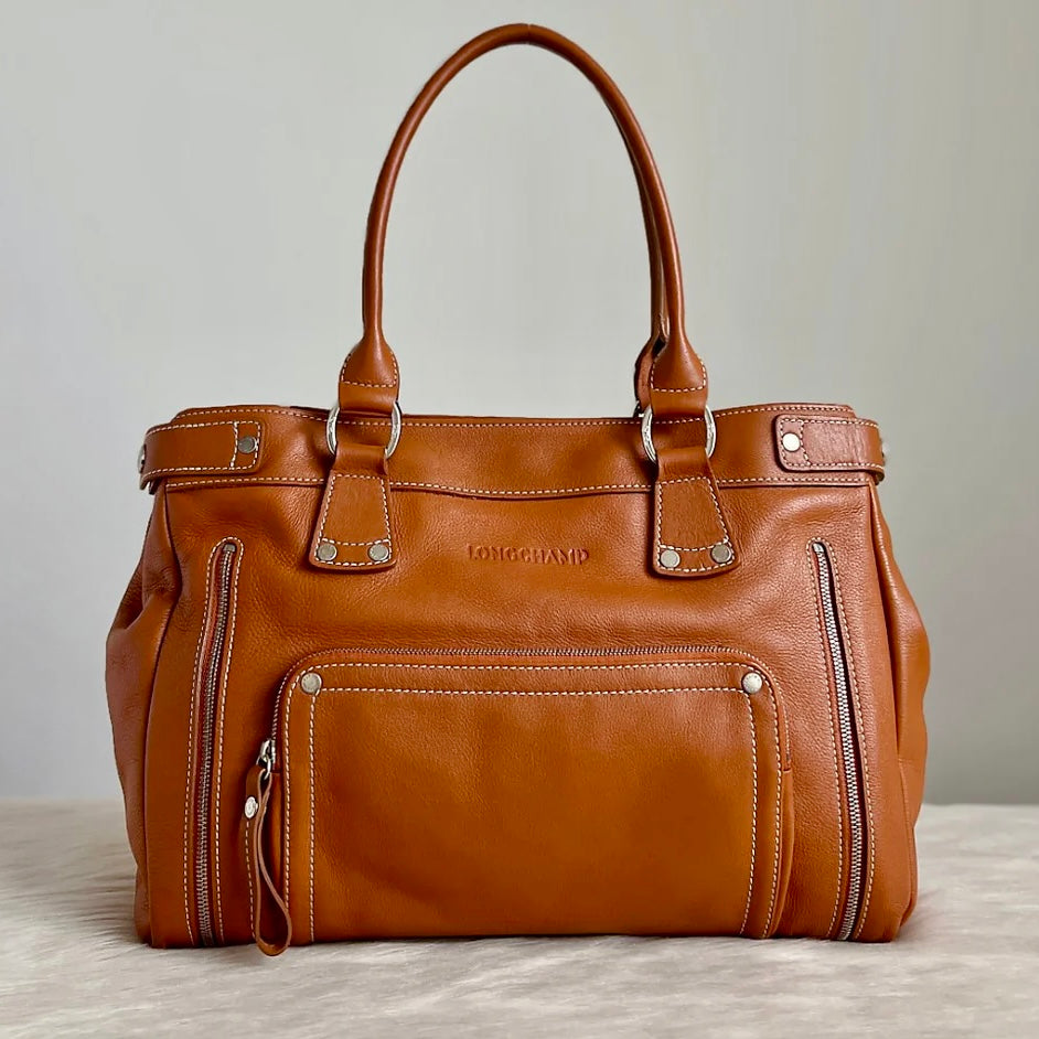 Longchamp Caramel Leather Front Zip Compartment Career Shoulder Bag Excellent