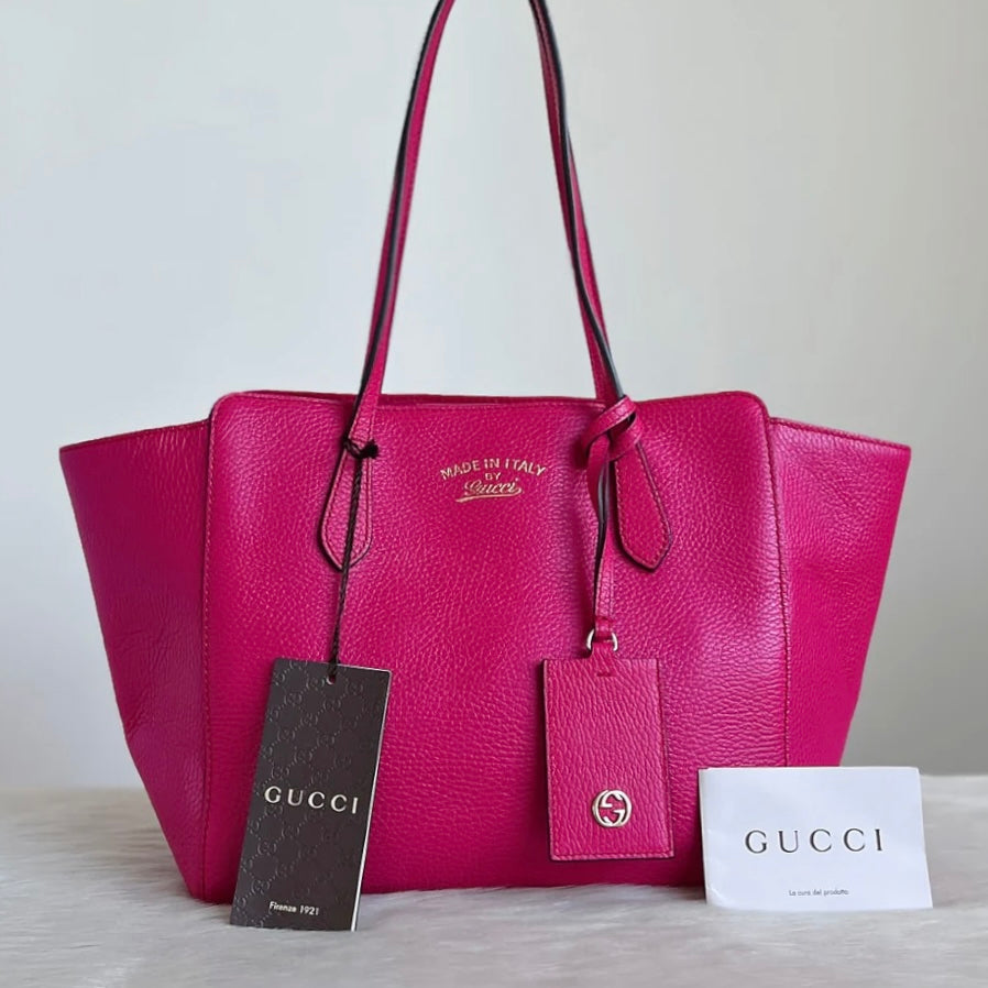 Gucci Fuchsia Leather Signature Swing Carryall Shoulder Bag New with Tags