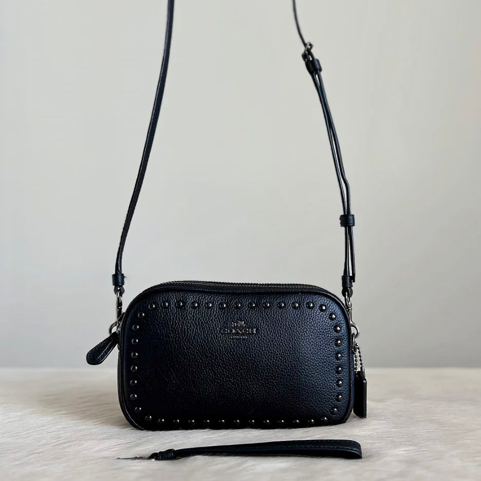 Coach Black Leather Double Compartment 2 Way Crossbody Shoulder Bag Excellent