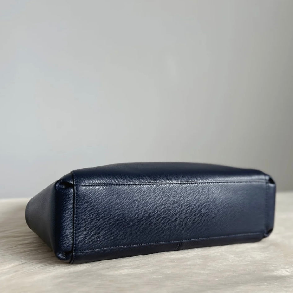 Coach Navy Leather Triple Compartment 2 Way Shoulder Bag Like New