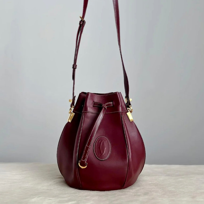 Cartier Signature Bordeaux Leather Front Embossed Logo Crossbody Shoulder Bag Excellent