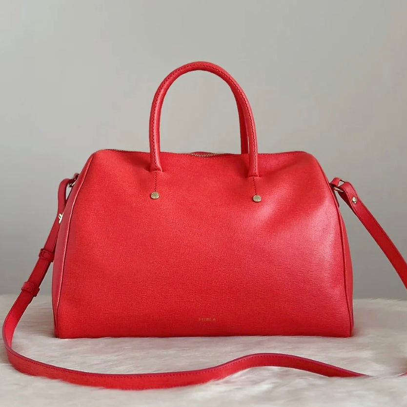 Furla Strawberry Leather Front Logo Boston 2 Way Shoulder Bag Excellent