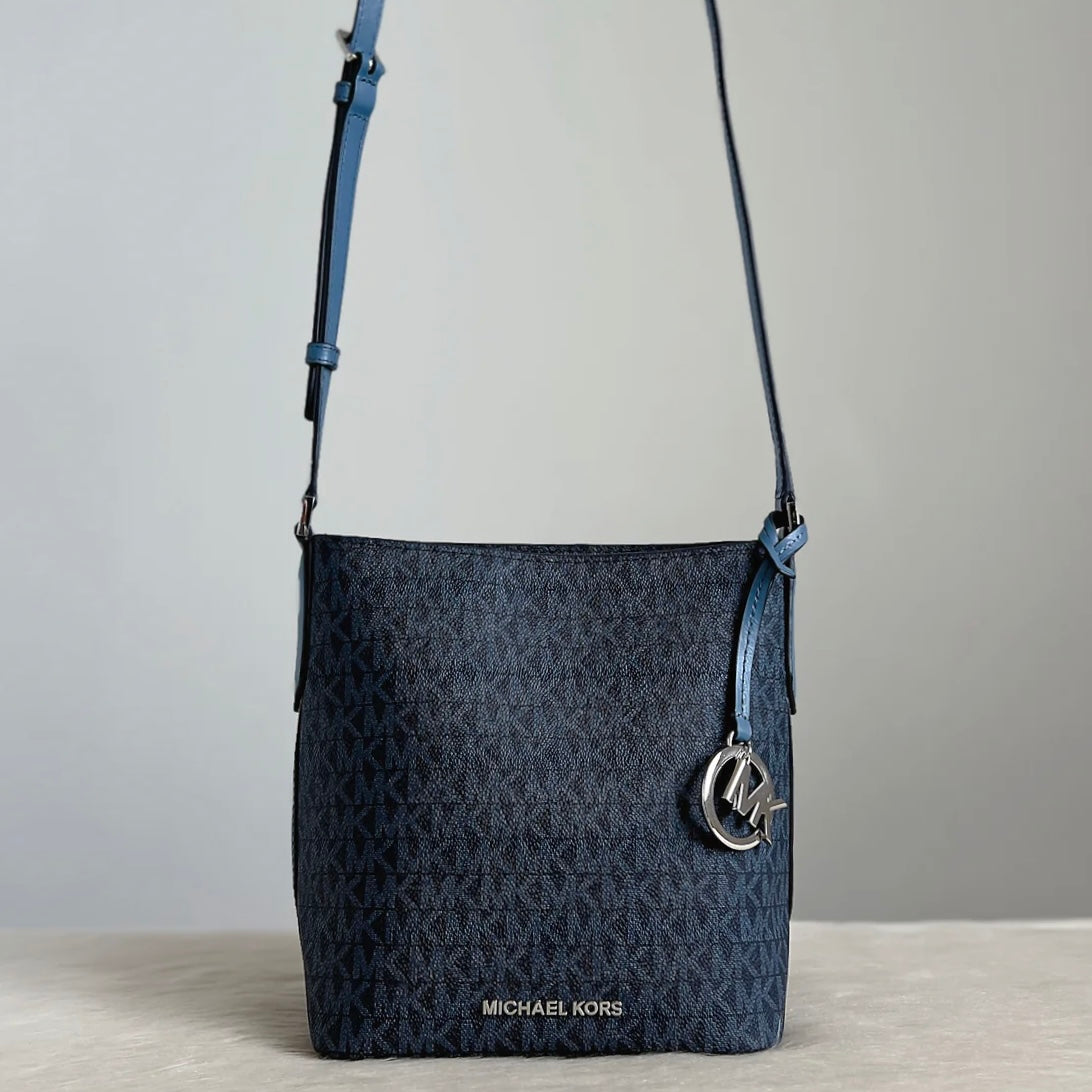 Michael Kors Navy Leather Monogram Bucket Crossbody Shoulder Bag Excellent