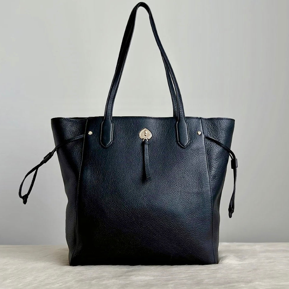 Kate Spade Black Leather Drawstring Career Shoulder Bag Excellent