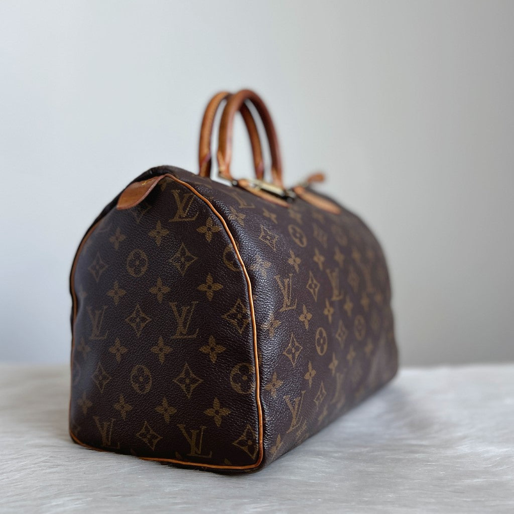 Louis Vuitton Signature Monogram Speedy 30 Bag + Lock & Keys