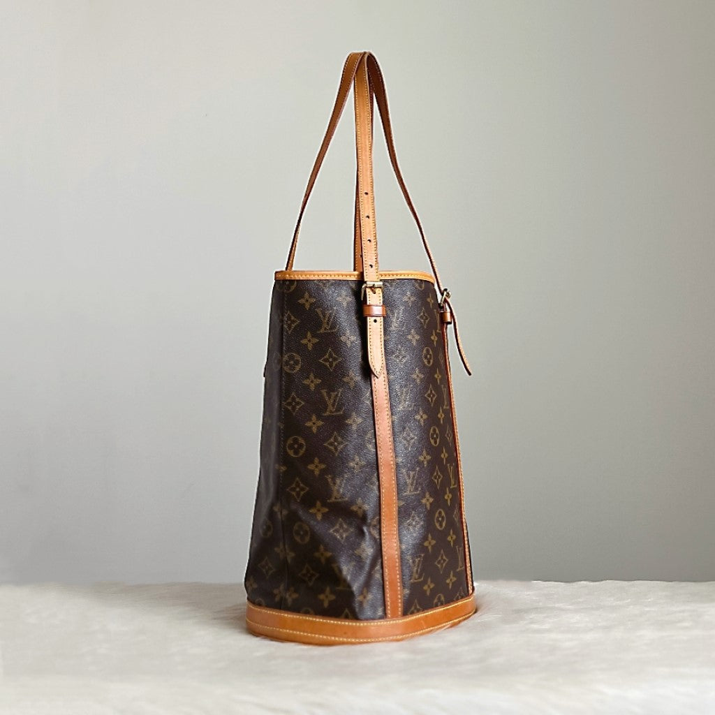 Louis Vuitton Signature Monogram Bucket GM Shoulder Bag